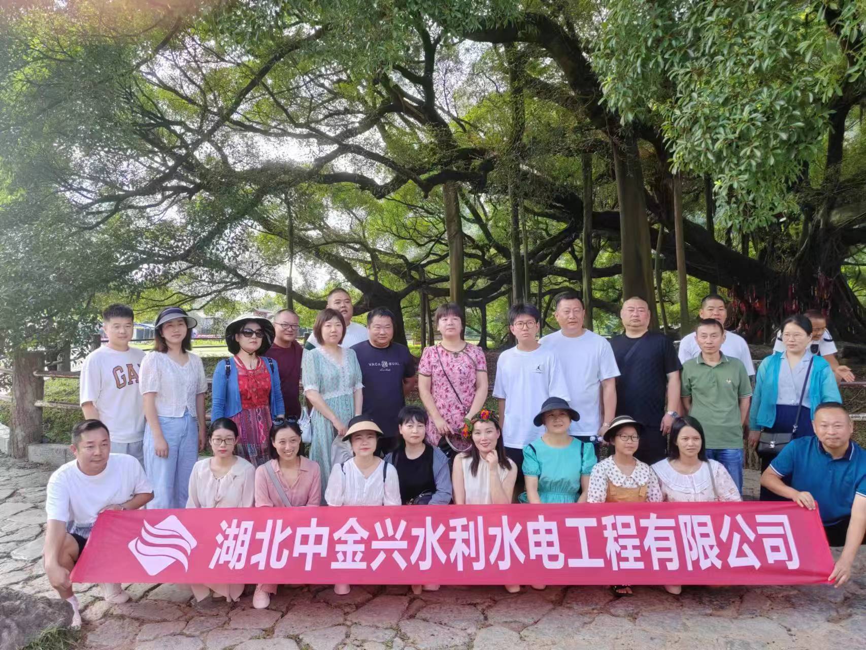 3c21cc6f3675695a292f71add5e3639